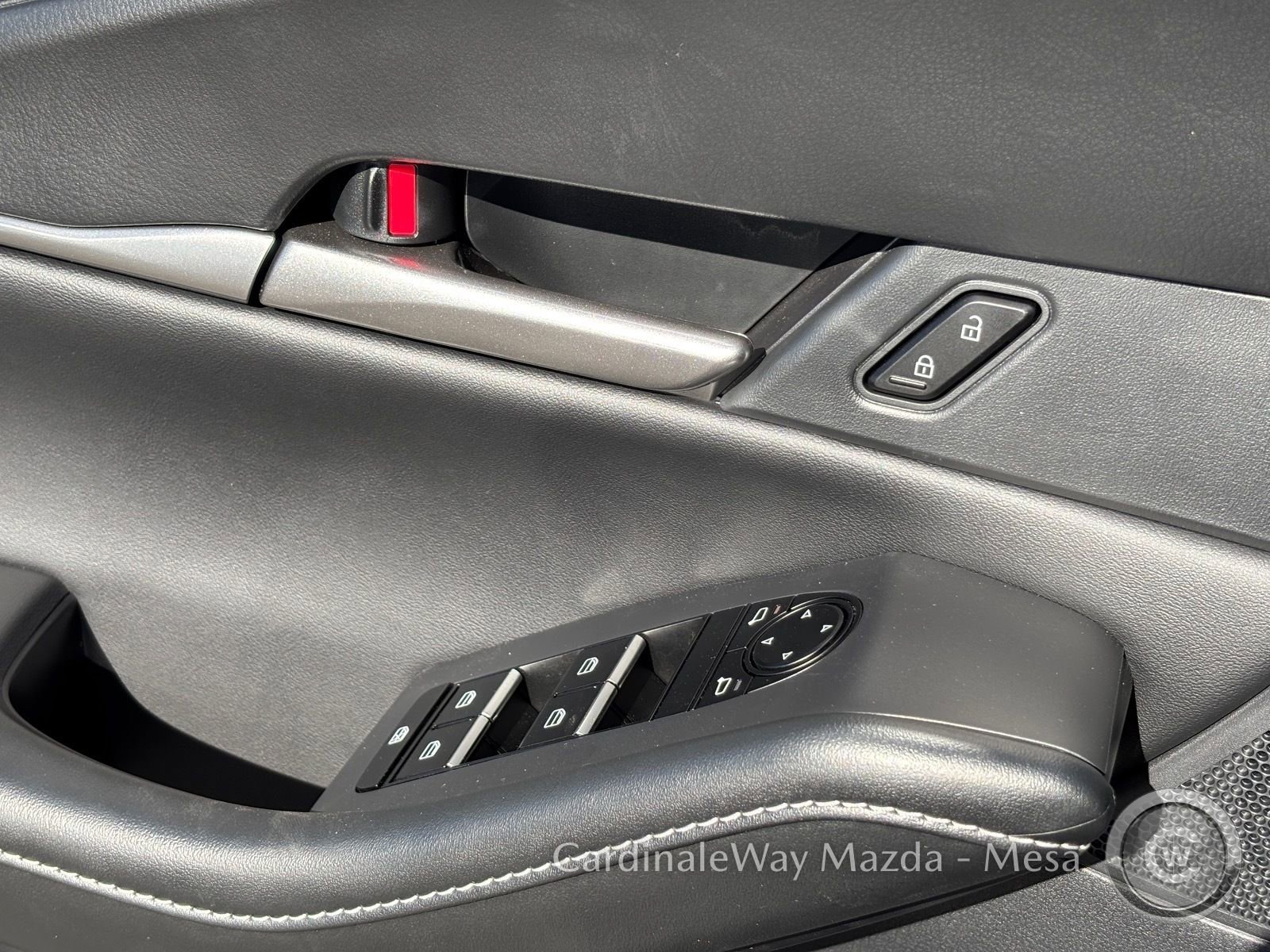 New 2026 MAZDA CX-30 AWD 2.5 S image 16