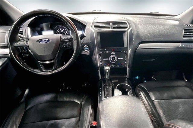 Used 2018 Ford Explorer Sport w/ Equipment Group 401A image 9
