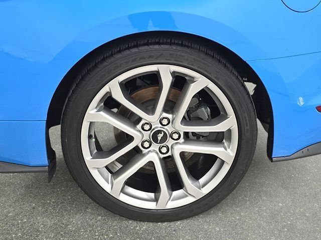 Used 2022 Ford Mustang GT Premium w/ Ford Safe & Smart Package RWD image 32