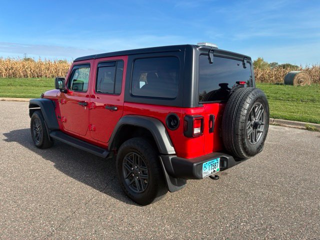 Used 2025 Jeep Wrangler Unlimited Sport w/ Convenience Group AWD/4WD image 6
