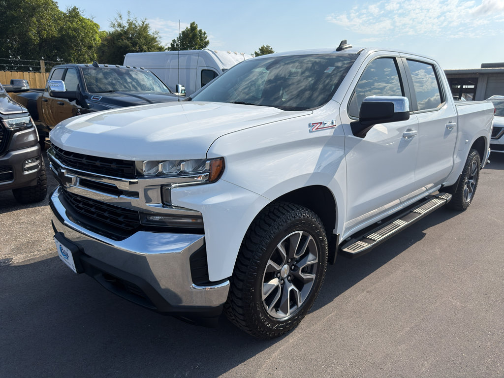 Used 2022 Chevrolet Silverado 1500 LT AWD/4WD image 8