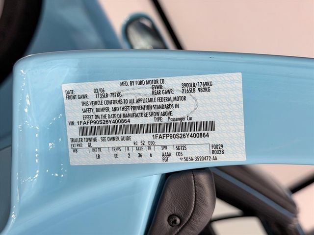 Used 2006 Ford GT RWD image 39