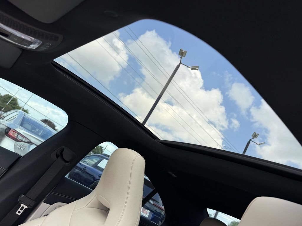 Used 2020 Mercedes-Benz CLA 250 image 19
