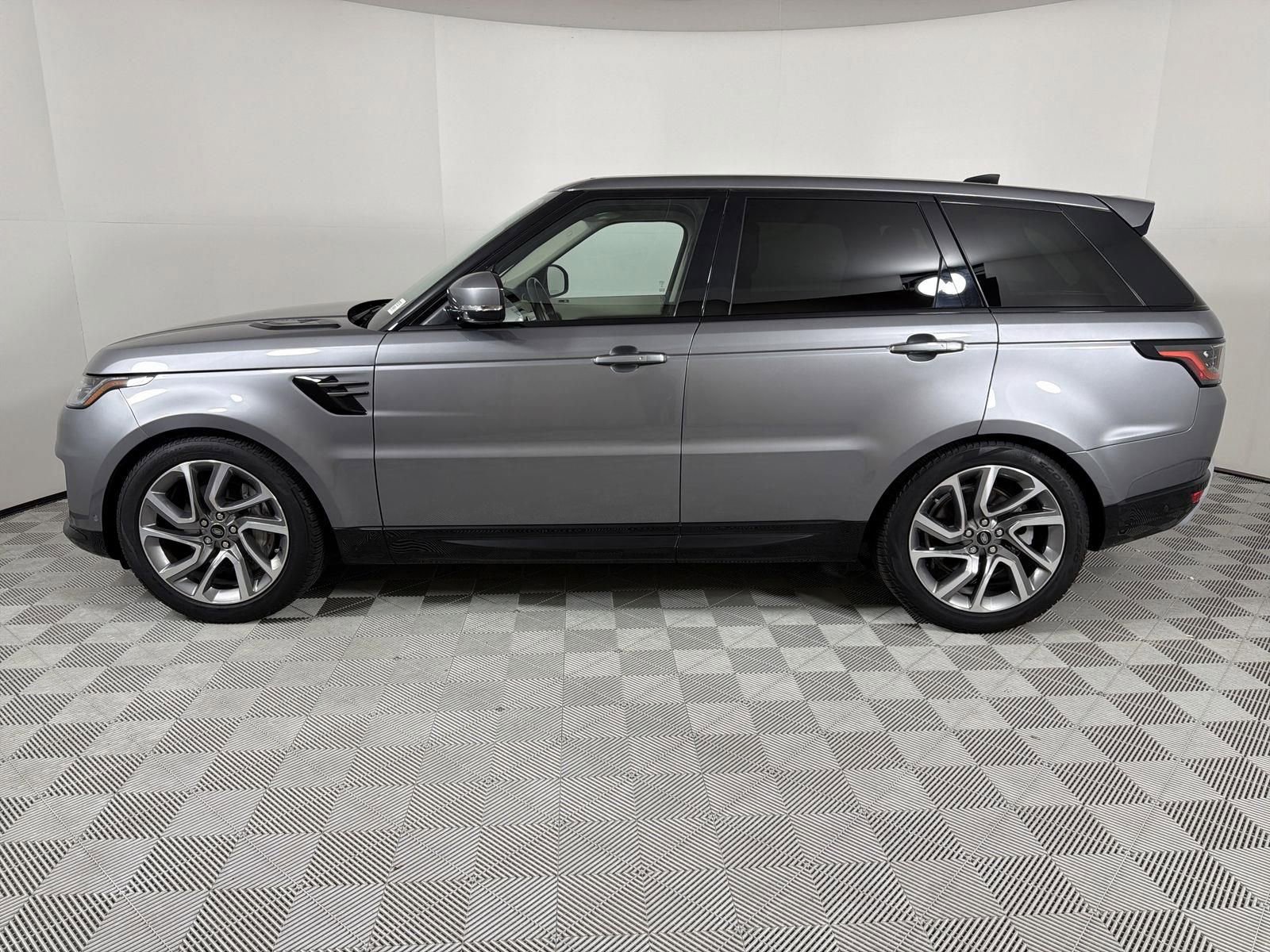 Used 2022 Land Rover Range Rover Sport HSE Silver Edition image 2