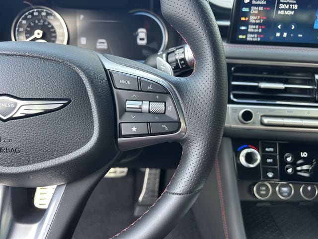 Used 2025 Genesis G70 2.5T w/ Sport Prestige Package RWD image 27