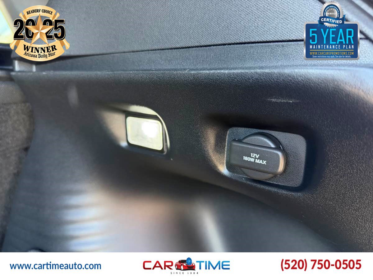 Used 2025 Honda HR-V Sport image 24