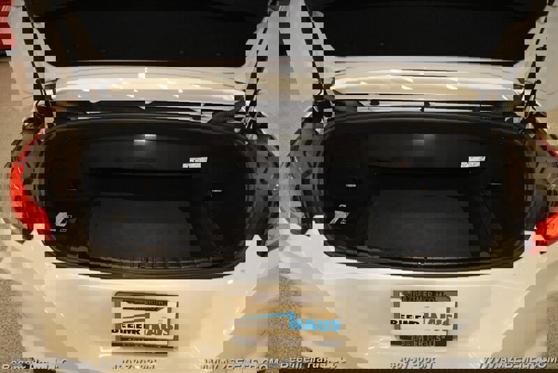 Used 2023 BMW M8 Competition w/ M Carbon Exterior Package image 34