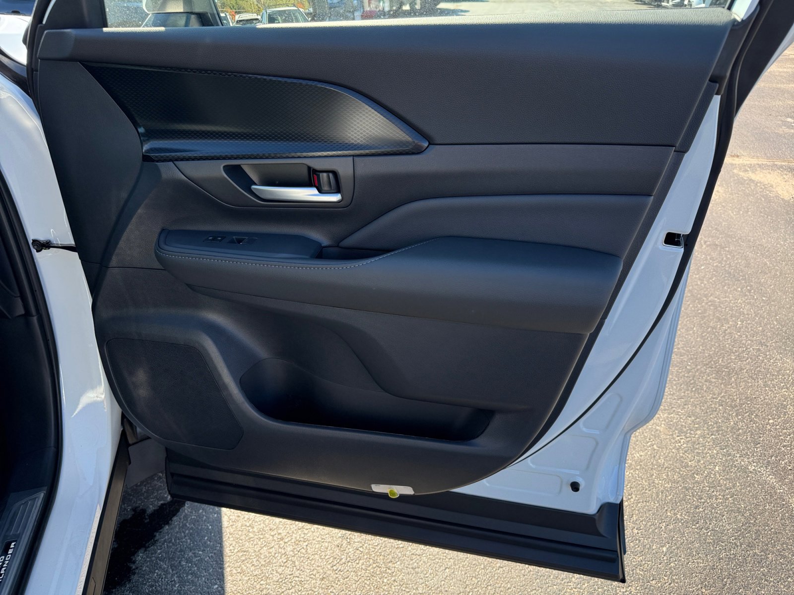 New 2026 Toyota Grand Highlander AWD Hybrid image 28