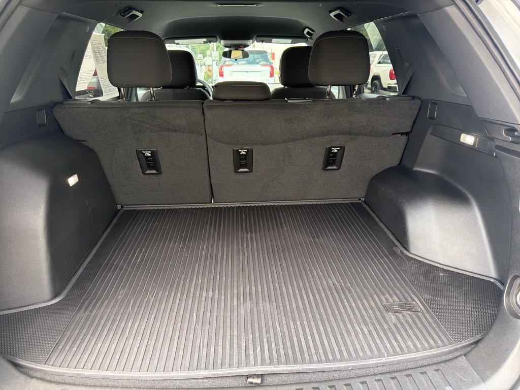 Certified 2026 Chevrolet Equinox LT w/ LPO, Floor Liner Package AWD/4WD image 22