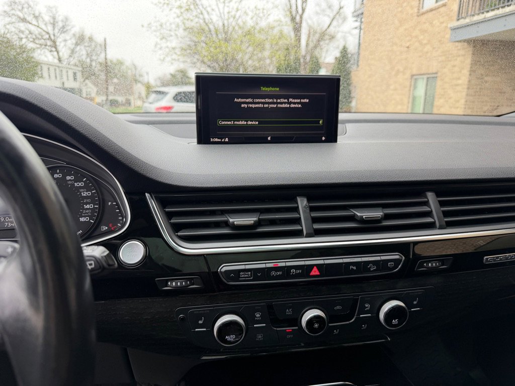 Used 2019 Audi Q7 3.0T Premium w/ Convenience Package AWD/4WD image 10