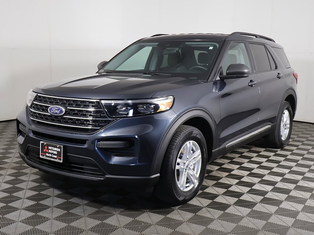 Used 2022 Ford Explorer XLT image 7