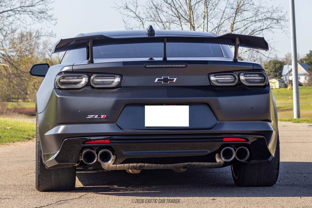 Used 2024 Chevrolet Camaro ZL1 RWD image 7