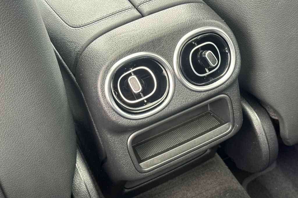 Certified 2026 Mercedes-Benz GLC 300 4MATIC image 15