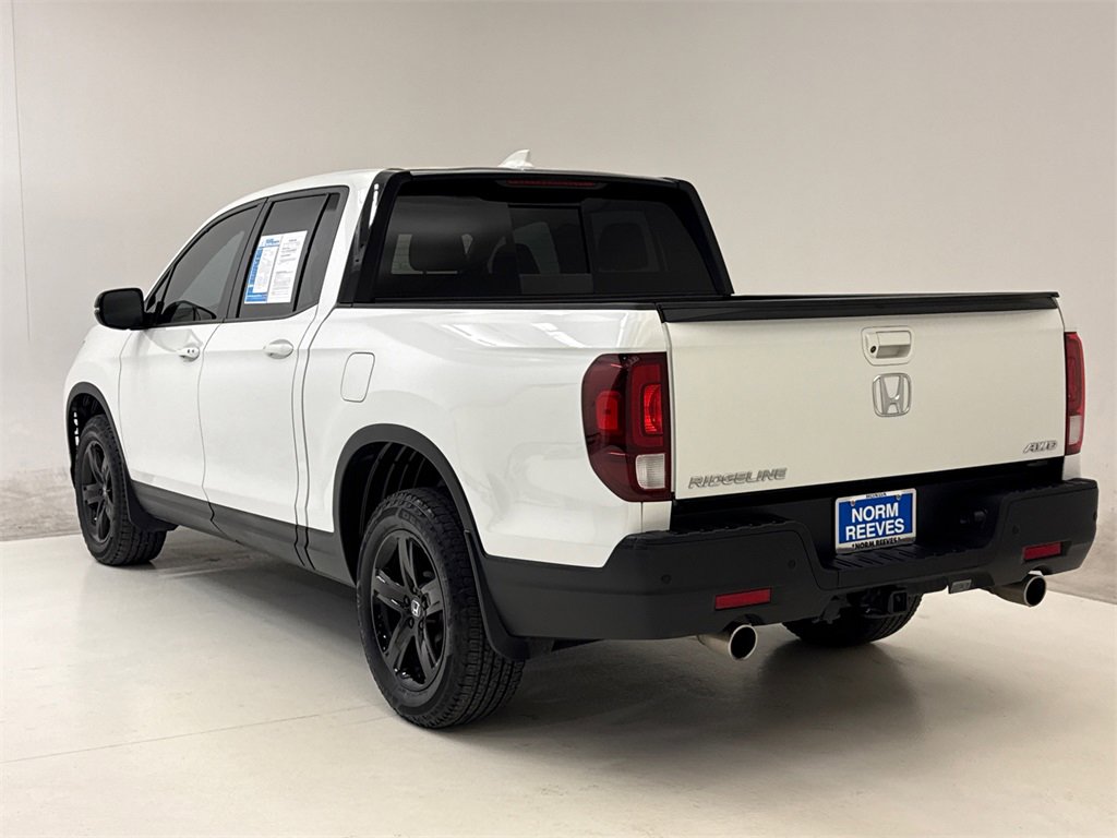 Certified 2022 Honda Ridgeline Black Edition image 8
