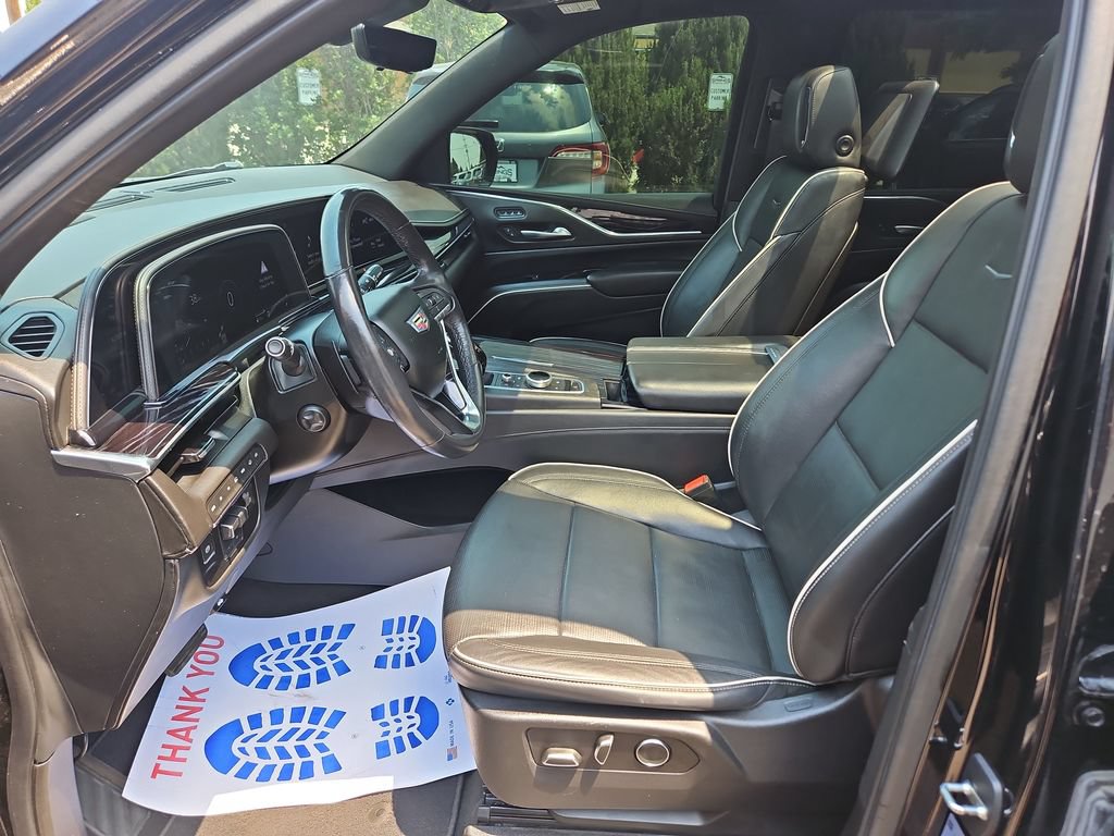 Used 2021 Cadillac Escalade Sport w/ Driver Assist Tech Package AWD/4WD image 12