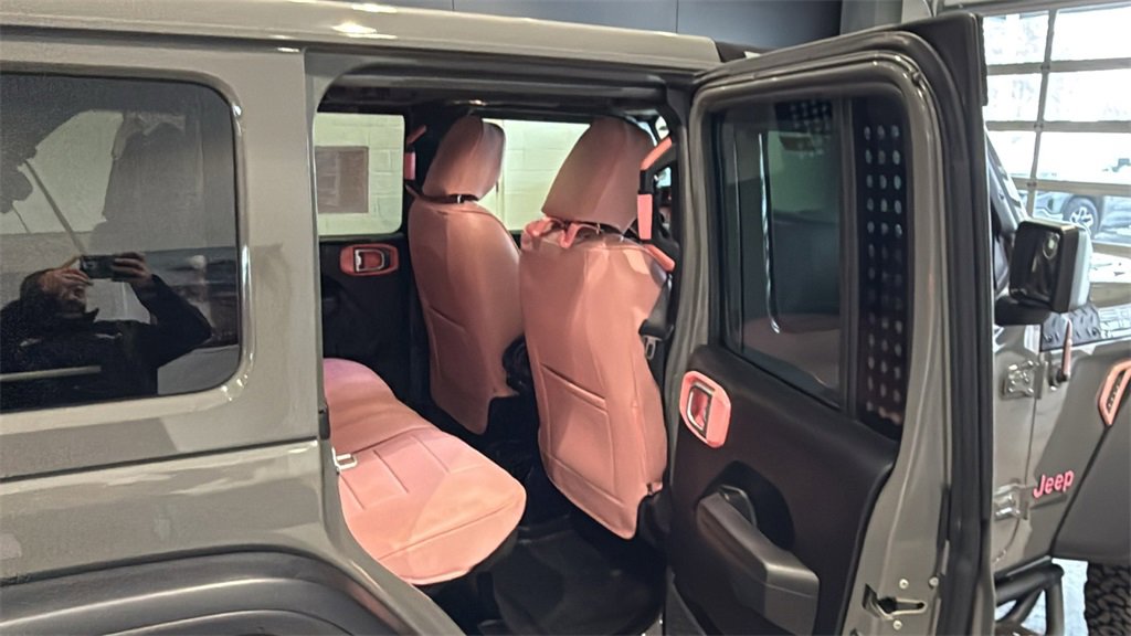 Used 2022 Jeep Wrangler Unlimited Sport image 13