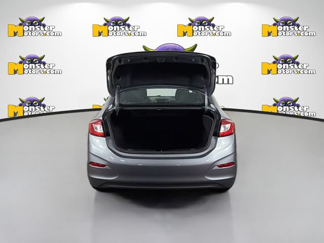 Used 2019 Chevrolet Cruze LT FWD image 25