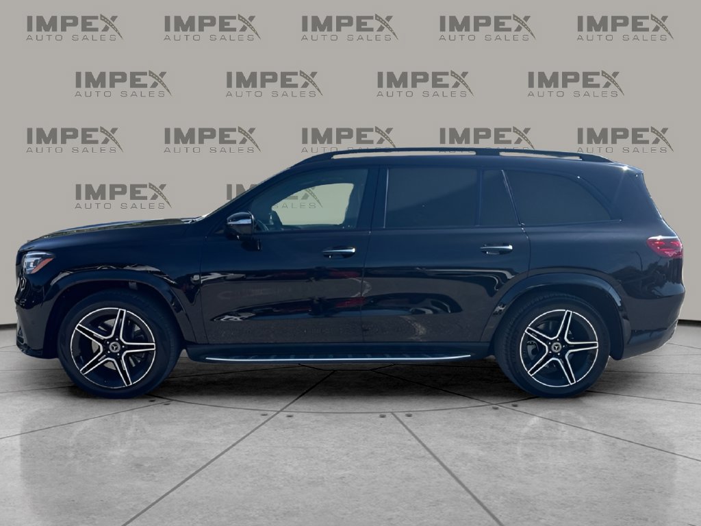 Used 2025 Mercedes-Benz GLS 450 4MATIC image 2