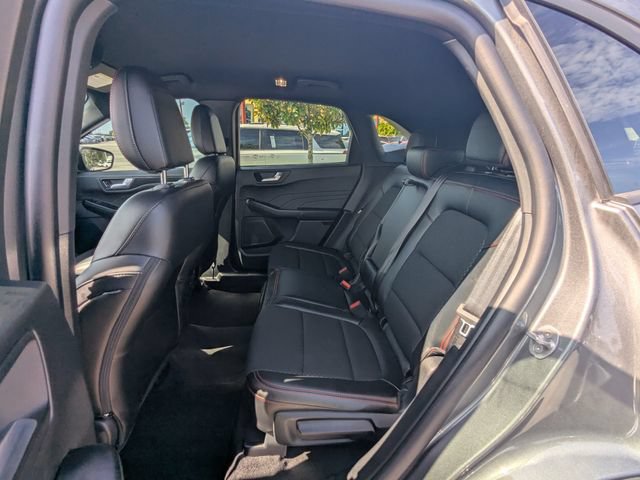 Used 2025 Ford Escape ST-Line AWD/4WD image 14