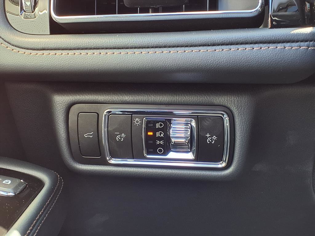 New 2025 Lincoln Aviator Reserve w/ Luxury Package image 26