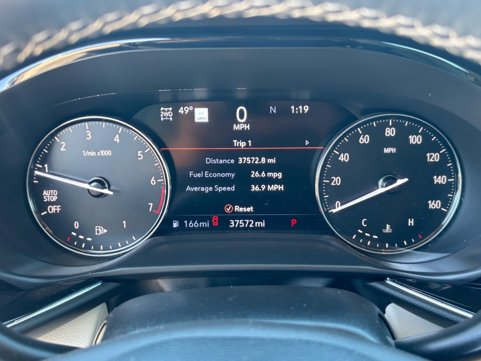 Used 2023 Buick Envision Avenir image 18