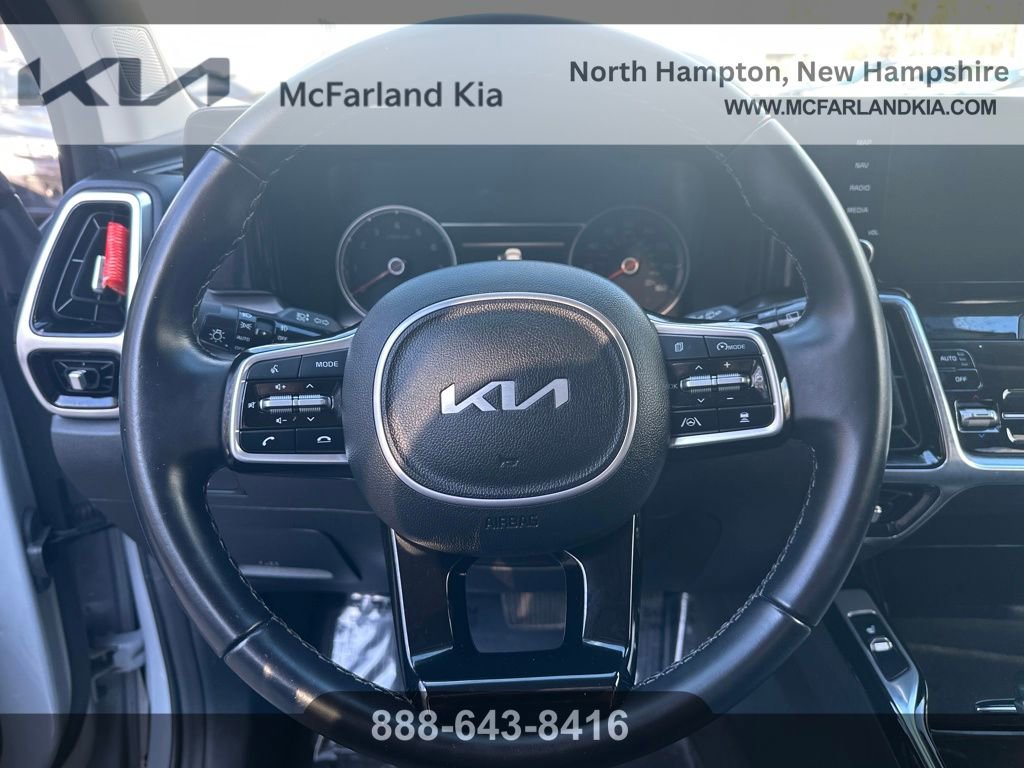 Used 2022 Kia Sorento SX image 16