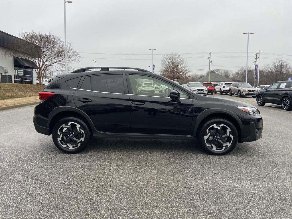Used 2022 Subaru Crosstrek 2.5i Limited w/ Moonroof Package 2 AWD/4WD image 2
