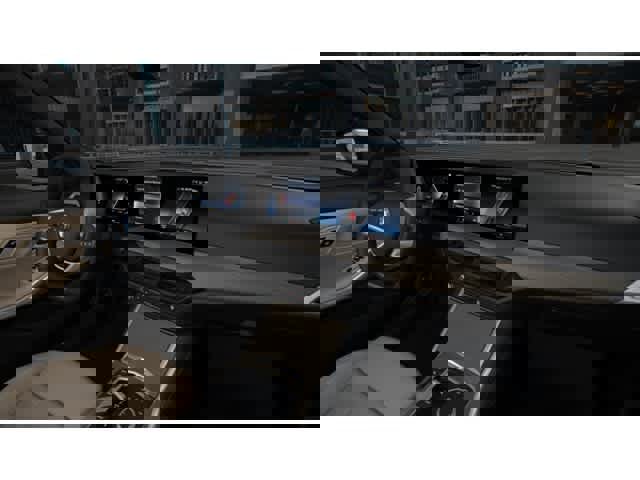 Used 2026 BMW 330i Sedan w/ Premium Package image 14