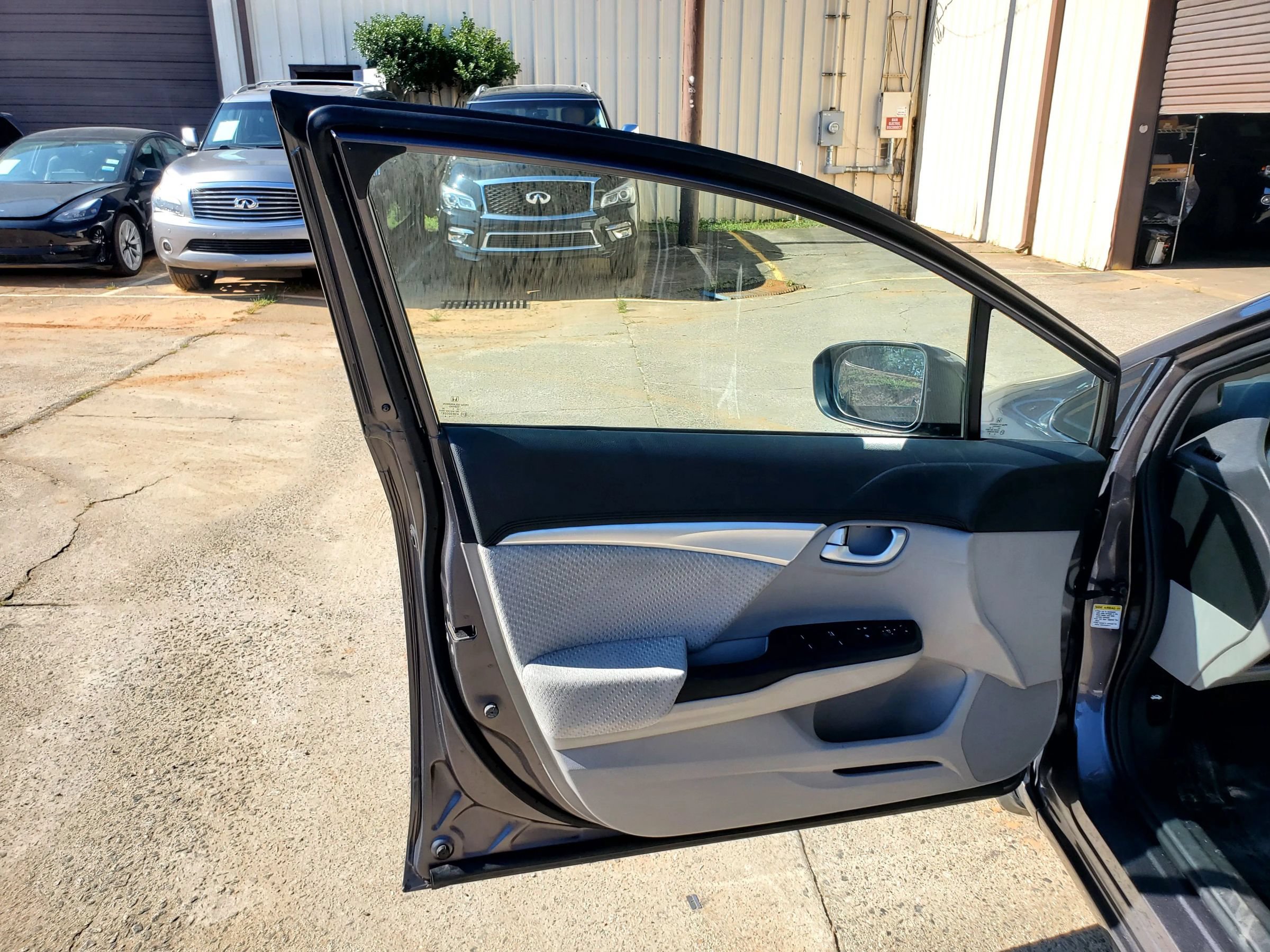 Used 2015 Honda Civic Hybrid Sedan image 19