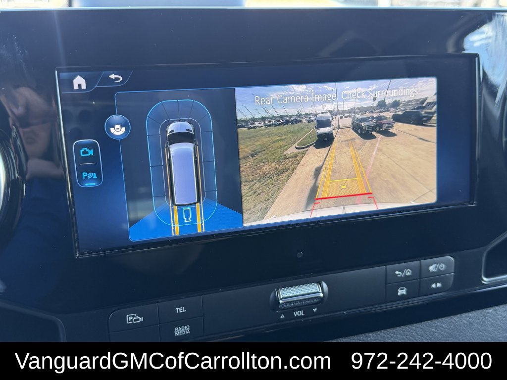 Used 2025 Mercedes-Benz Sprinter 2500 image 18