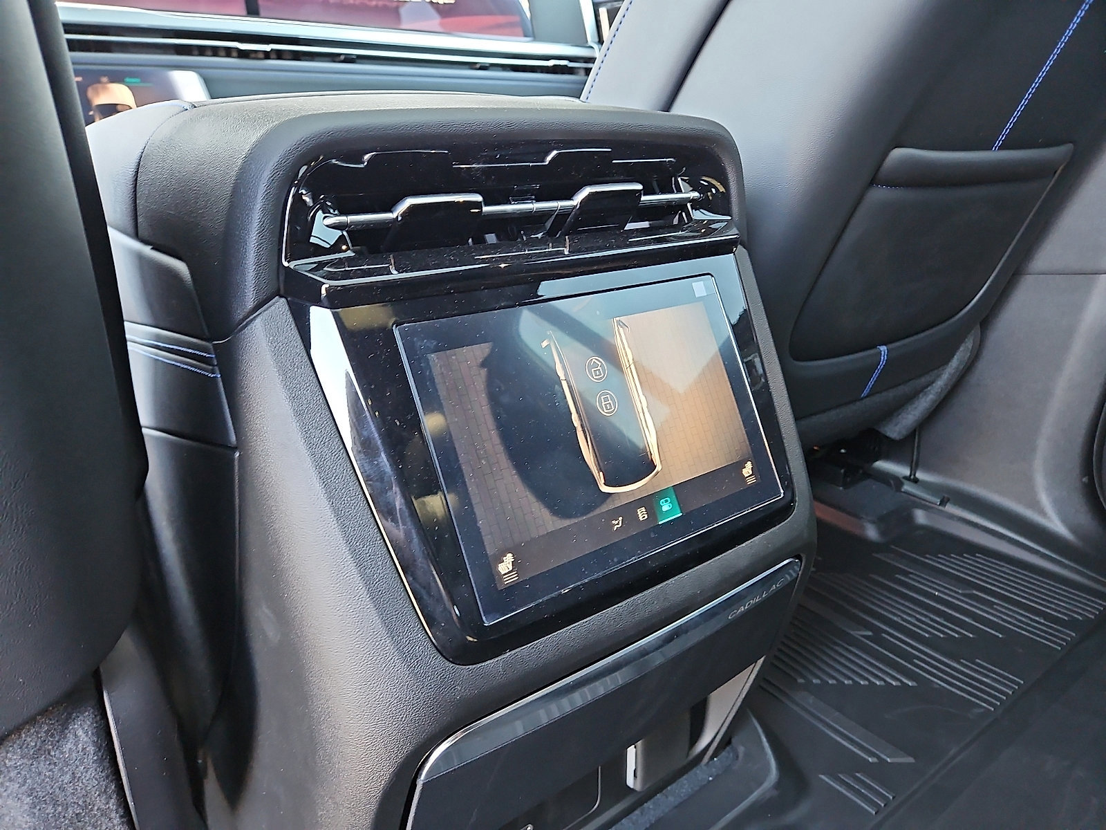 New 2026 Cadillac Escalade IQL Sport 1 image 21