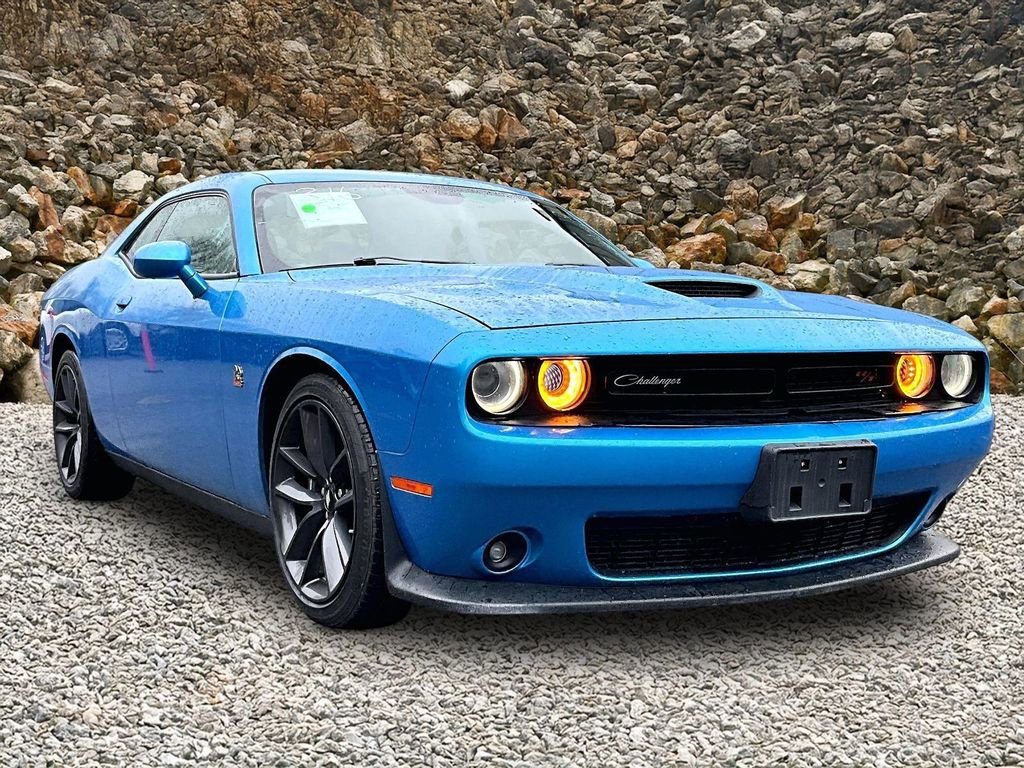 Used 2019 Dodge Challenger R/T Scat Pack w/ Driver Convenience Group RWD image 10