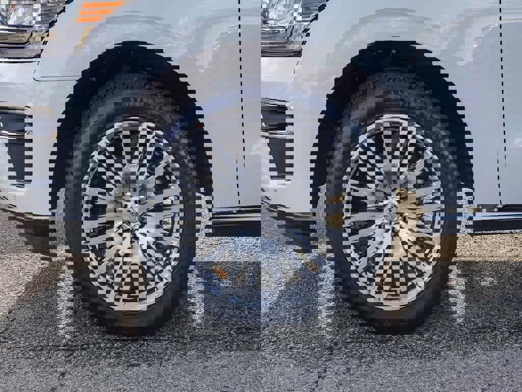 Used 2024 Ford Expedition Max Limited image 10