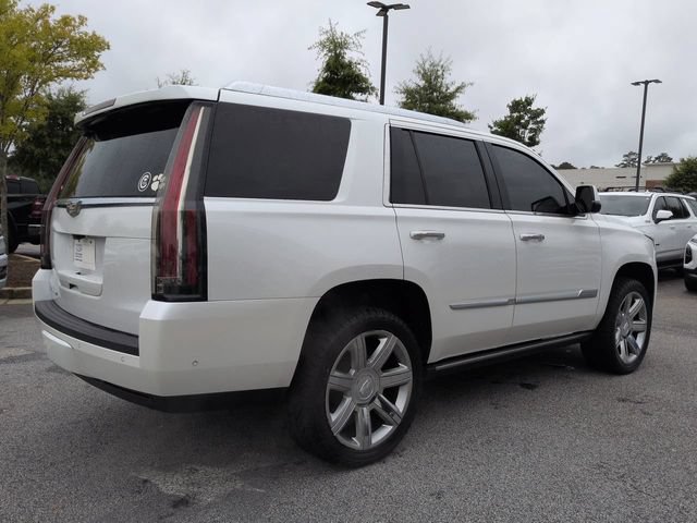 Used 2019 Cadillac Escalade Premium Luxury AWD/4WD image 4