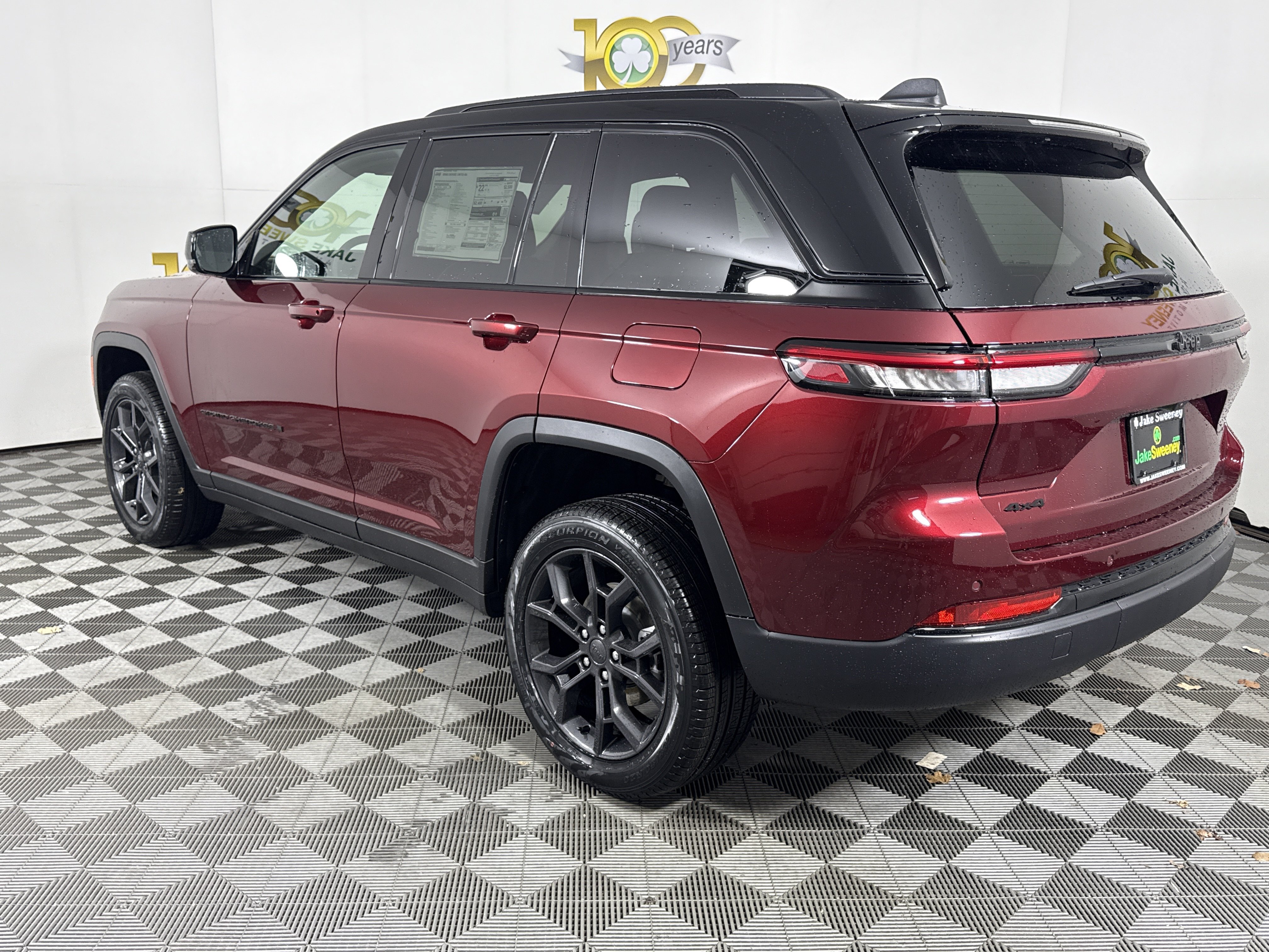 New 2025 Jeep Grand Cherokee Limited AWD/4WD image 6