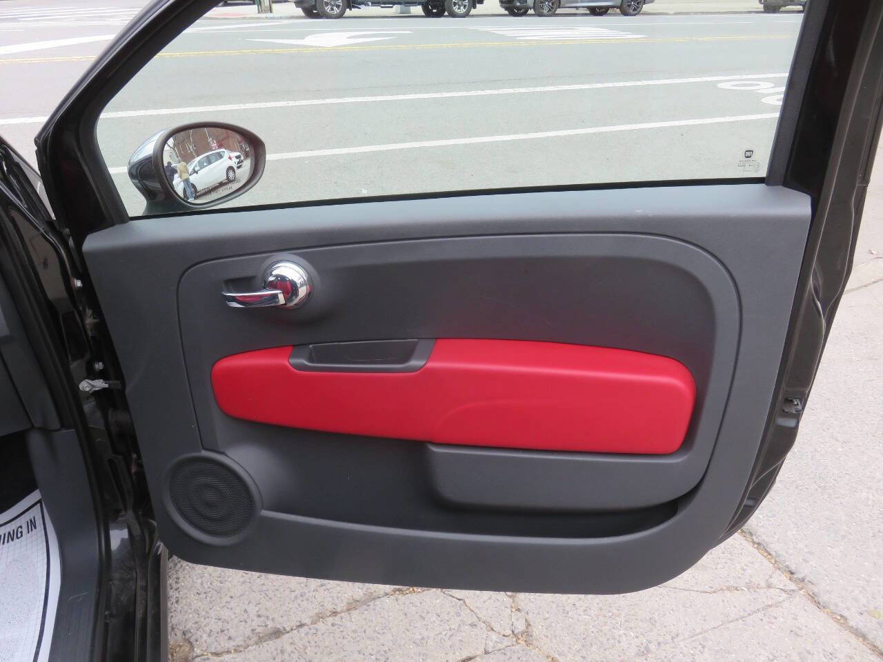 Used 2012 FIAT 500 Lounge w/ Luxury Leather Pkg image 23