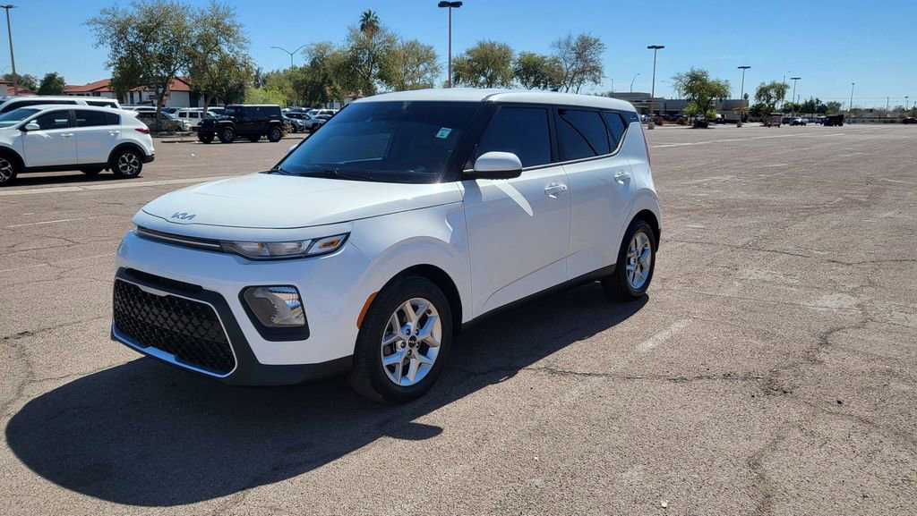 Used 2022 Kia Soul S image 4