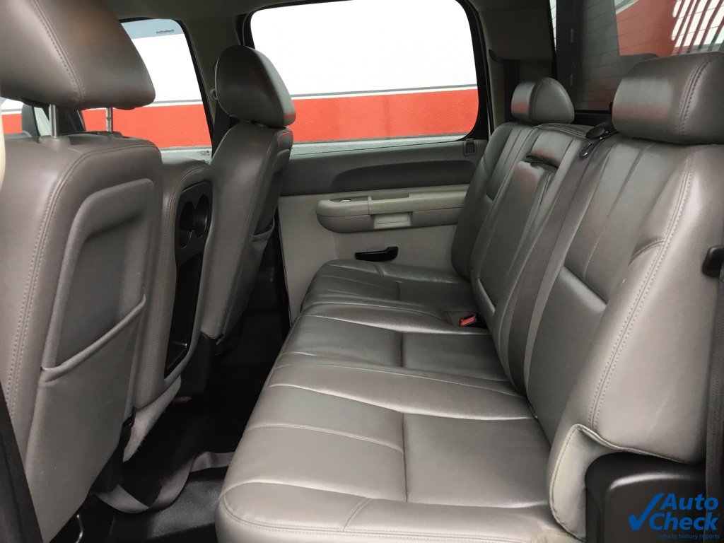 Used 2013 GMC Sierra 3500 W/T w/ Snow Plow Prep Package image 46