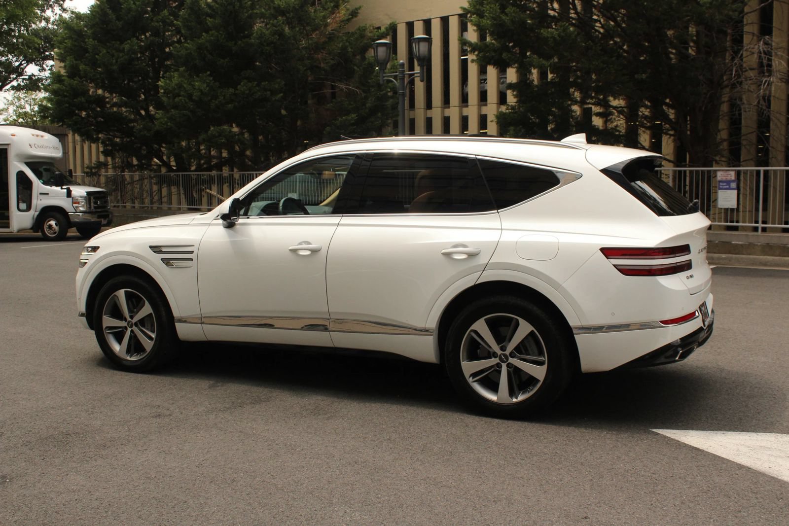 Used 2024 Genesis GV80 3.5T Advanced w/ Advanced Package AWD/4WD image 9