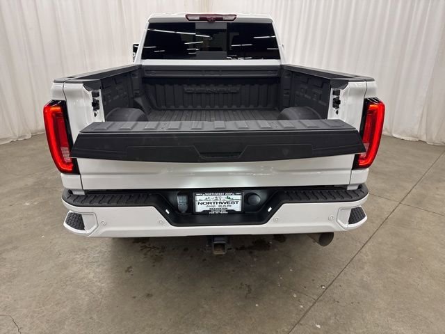 Used 2023 GMC Sierra 3500 Denali w/ Denali Ultimate Package image 32