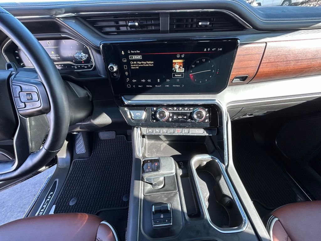 Used 2025 GMC Sierra 1500 Denali Ultimate image 18