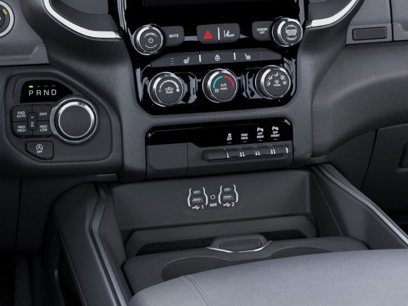 New 2026 RAM 1500 4x4 Crew Cab image 24