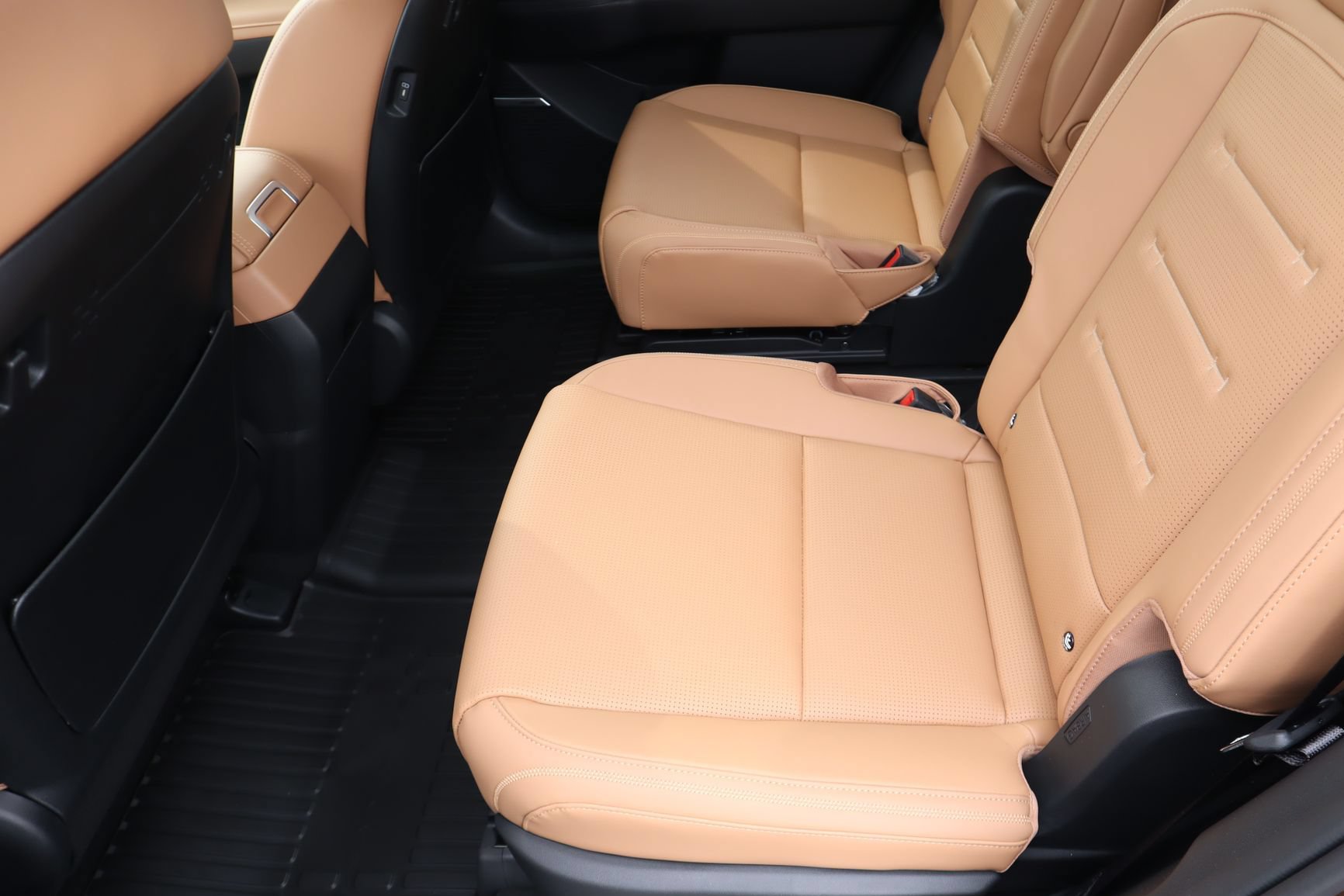 New 2027 Hyundai Santa Fe Calligraphy AWD/4WD image 18