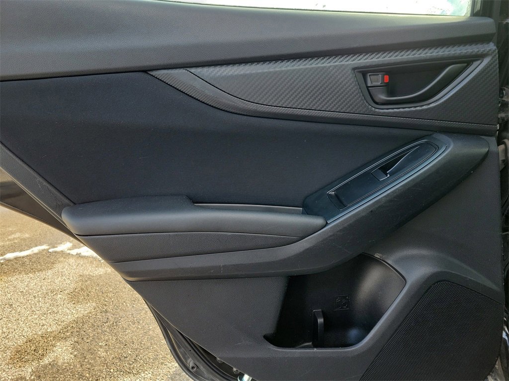 Used 2019 Subaru Impreza 2.0i image 8