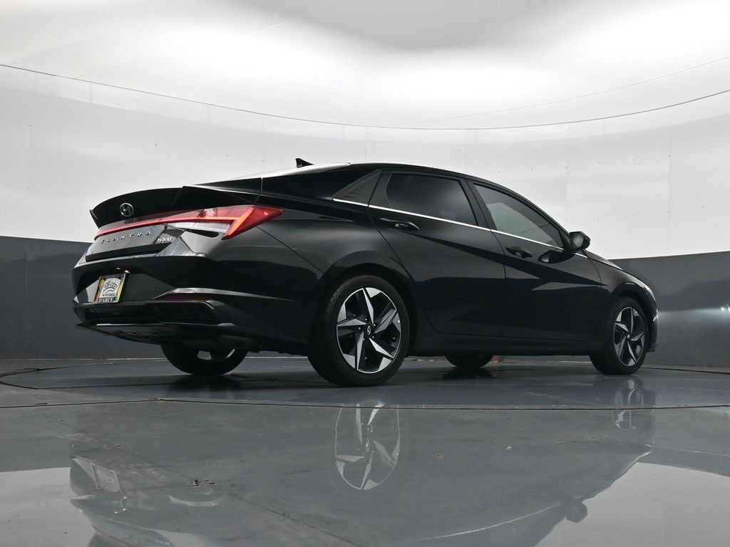 Used 2023 Hyundai Elantra Limited w/ Cargo Package FWD image 27