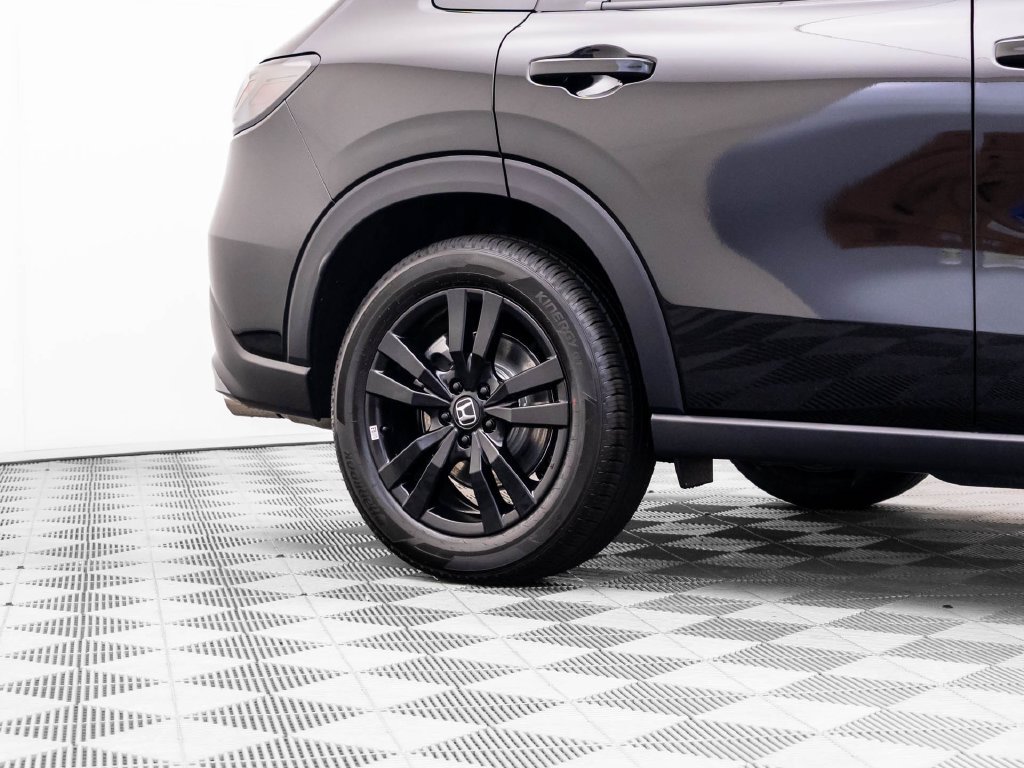 New 2027 Honda HR-V Sport image 32