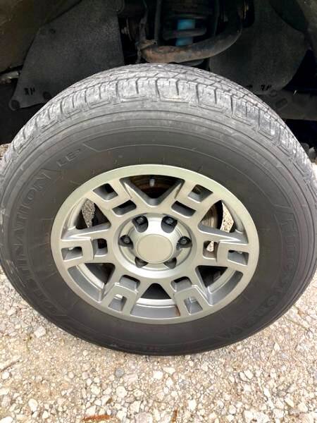 Used 2015 Toyota Tacoma TRD Pro image 13