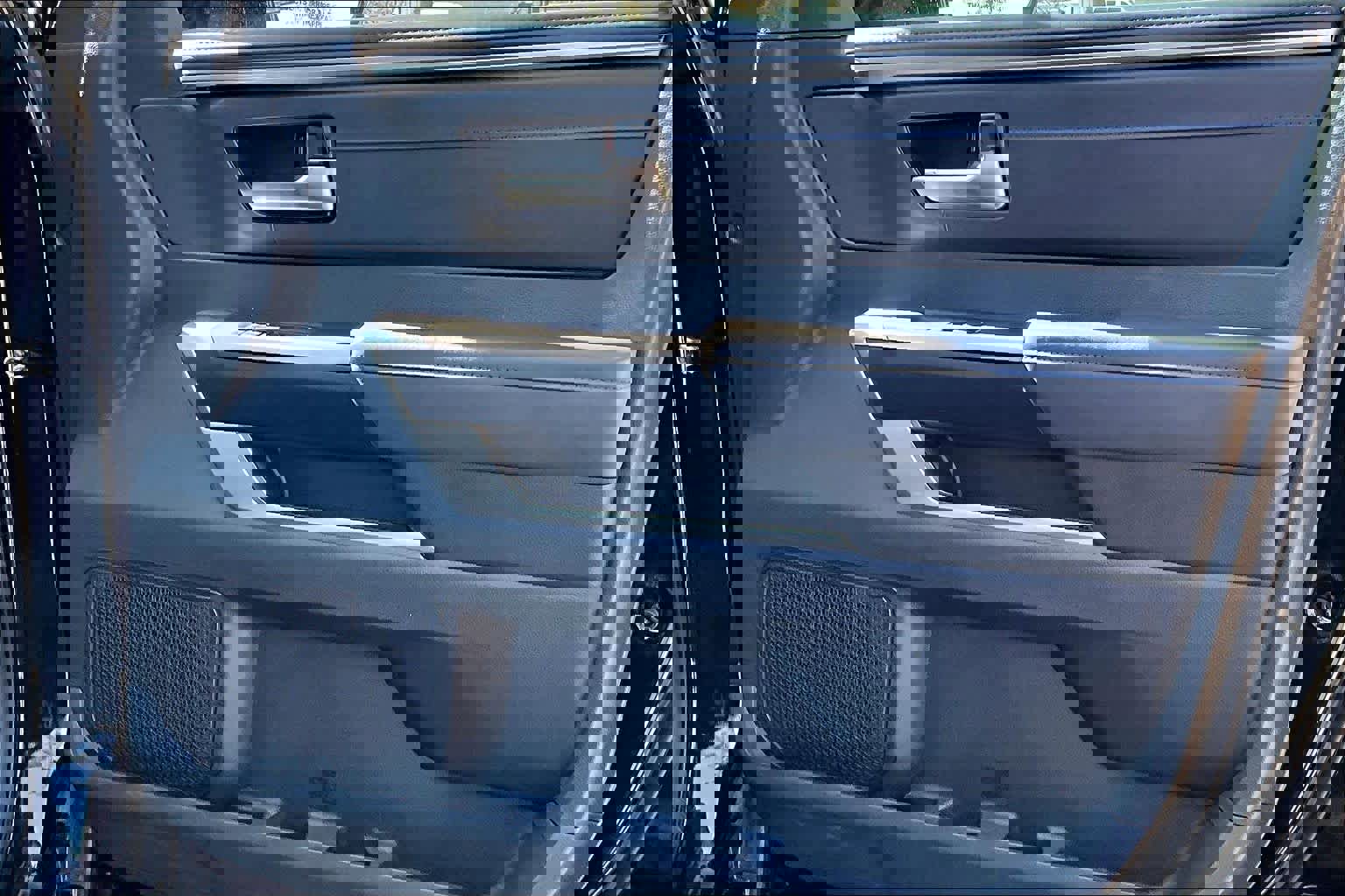 Used 2024 Toyota Sequoia Platinum image 23