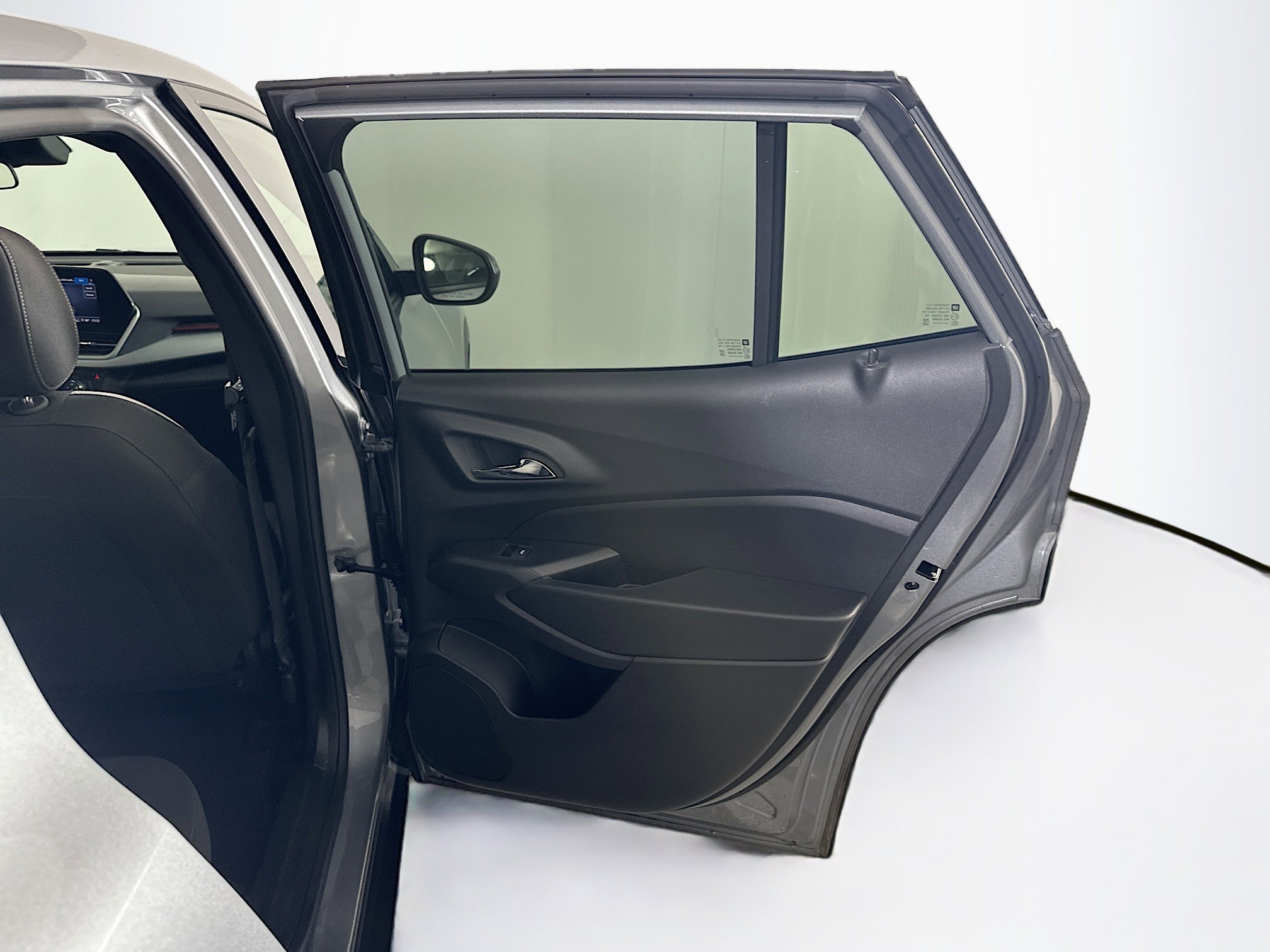 Used 2024 Chevrolet Trax RS w/ Driver Confidence Package image 30