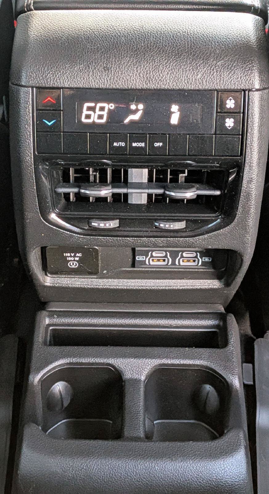 Used 2022 Jeep Grand Cherokee L Laredo w/ Luxury Tech Group I AWD/4WD image 19
